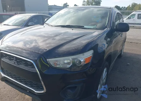 2015 Mitsubishi Outlander Sport Es z USA, uszkodzony, nr VIN 4A4AP3AU8FE011626